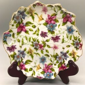 EUC Vintage Leaf-Shaped Trinket or Bon Bon Dish by Marco, 1950s to 1970s, Japan.